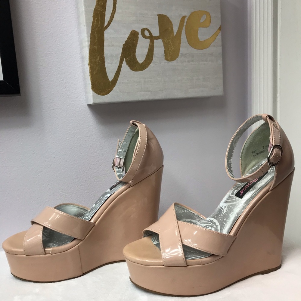 Dollhouse - Nude Platform Wedge